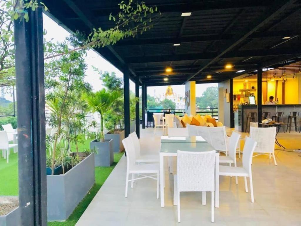 באגו Kanbawza Hinthar Hotel מראה חיצוני תמונה