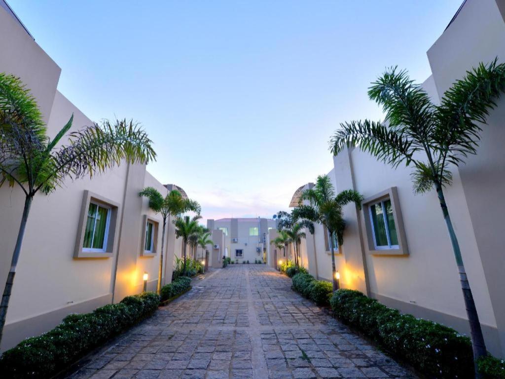 באגו Kanbawza Hinthar Hotel מראה חיצוני תמונה